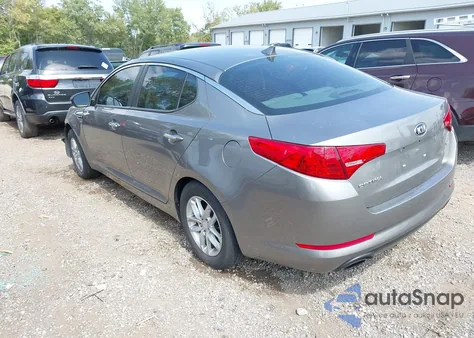 2013 Kia Optima Lx z USA, uszkodzony, nr VIN 5XXGM4A77DG104849